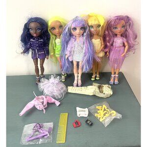 Rainbow High Doll Bundle 5 Dolls With Extra Outfits Phone Misc Shoes